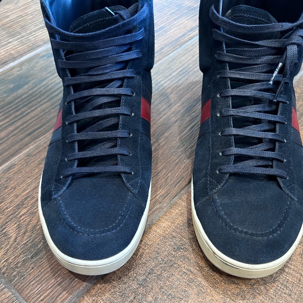 Gucci Sylvie Web accent suede sneakers w/ extra laces & Gucci dust bags - Picture 7 of 7